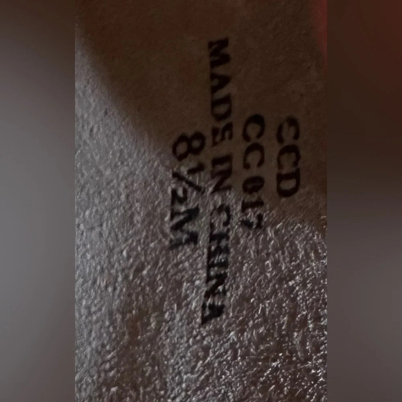 Neiman Marcus Sochi stretch knit pumps high heel - size 8.5 - Picture 8 of 8